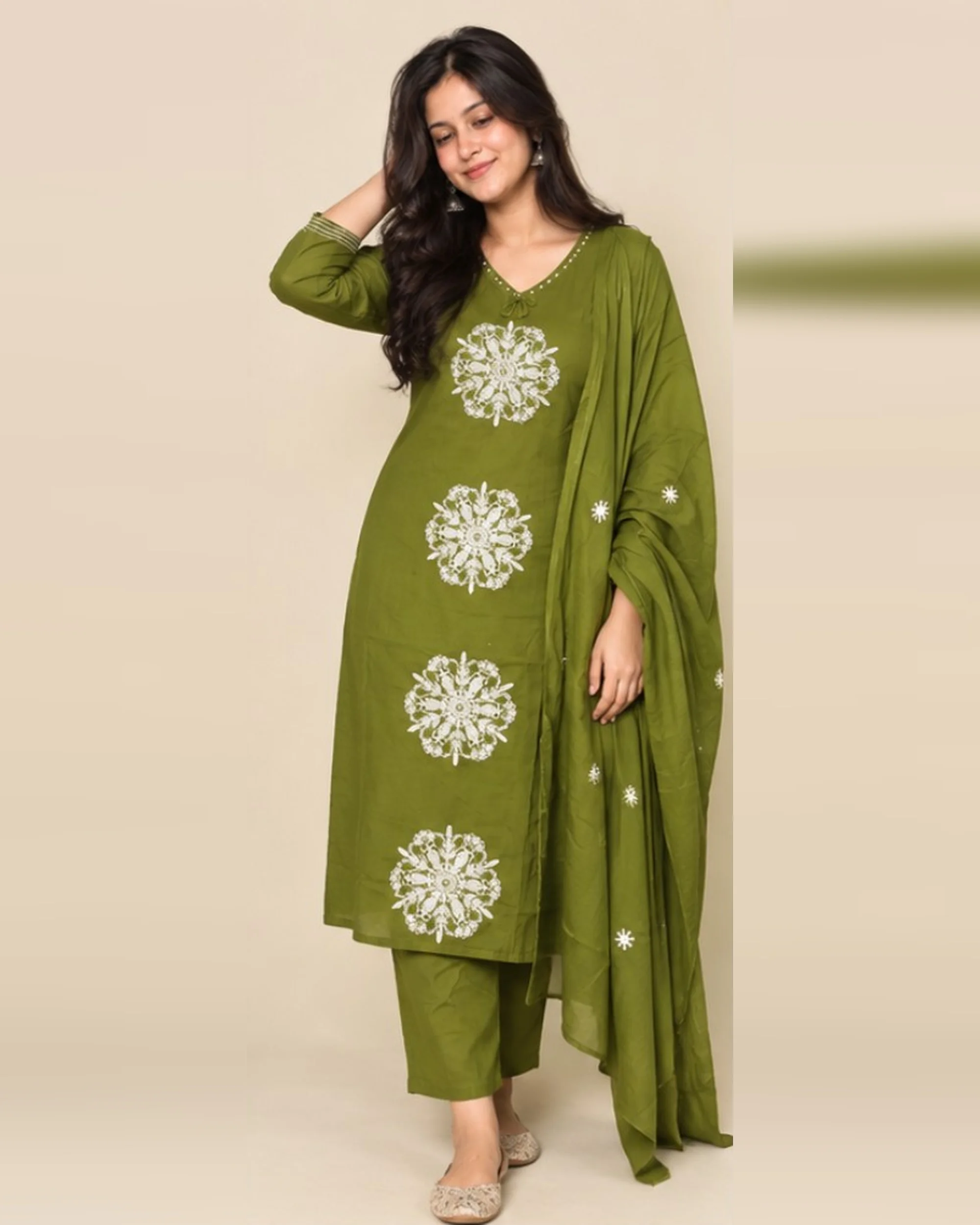 Women’s olive green embroidered kurta pant set with dupatta